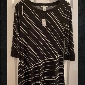 White House Black Market Asymmetrical Stripe Tunic - NWT - Size Medium
